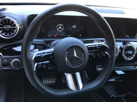 Mercedes-Benz Clase CLA  220 d Coupé