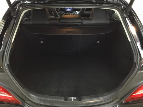 Mercedes-Benz CLA 200 Shooting Brake