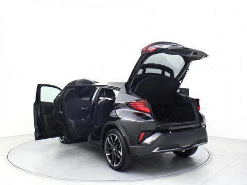 Toyota C-HR CH Toyota C-HR - MY22