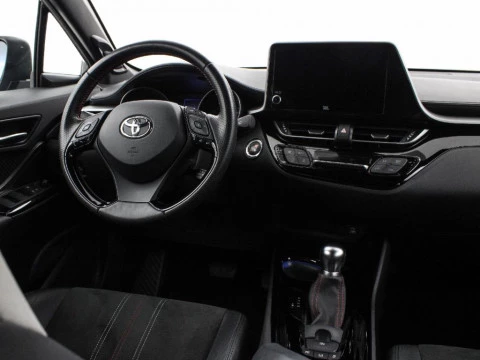 Toyota C-HR CH Toyota C-HR - MY22