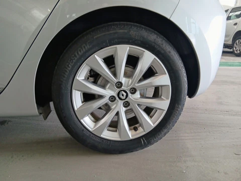 Renault Clio Zen E-Tech Híbrido 104 kW (140CV)