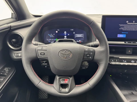 Toyota C-HR GR Sport Plug-in Hybrid 220