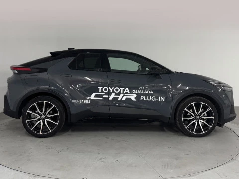 Toyota C-HR GR Sport Plug-in Hybrid 220