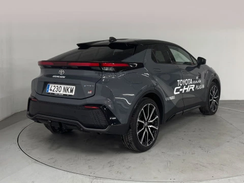 Toyota C-HR GR Sport Plug-in Hybrid 220