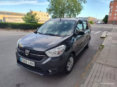 Dacia Lodgy Diesel 1.5 dCi Comfort Blue 5pl. 70kW Dacia Lodgy Diesel 1.5 dCi Comfort Blue 5pl. 70kW