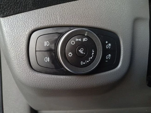 Ford Transit Van 1.5 TDCi 74kW Trend 210 L2