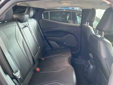 Ford Mustang Mach-E 216kW Batería 98.8Kwh