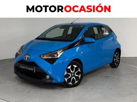 Toyota Aygo 1.0 70 x-play
