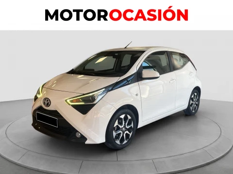 Toyota Aygo 1.0 70 x-play