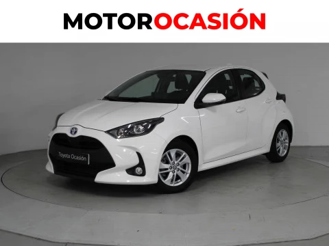 Toyota Yaris 1.5 120H Business Plus