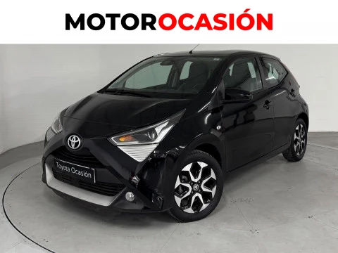 Toyota Aygo 1.0 70 x-play