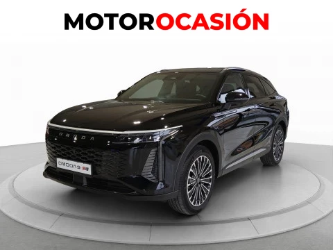 Omoda 9 OMODA 9 1.5 TGDI SHS PREMIUM DHT 5P
