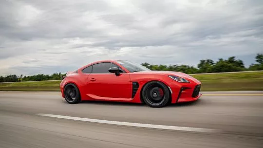 Los 10 mejores coches deportivos baratos de 2025 que te harán vibrar