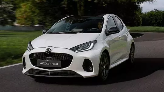 Coches que consumen menos: el ranking de 2025 que debes conocer