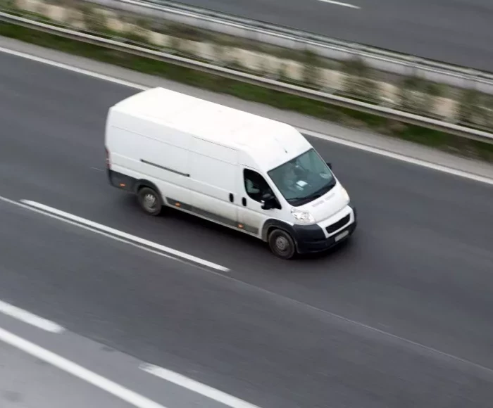 Furgonetas segunda mano Madrid: ahorra y encuentra 