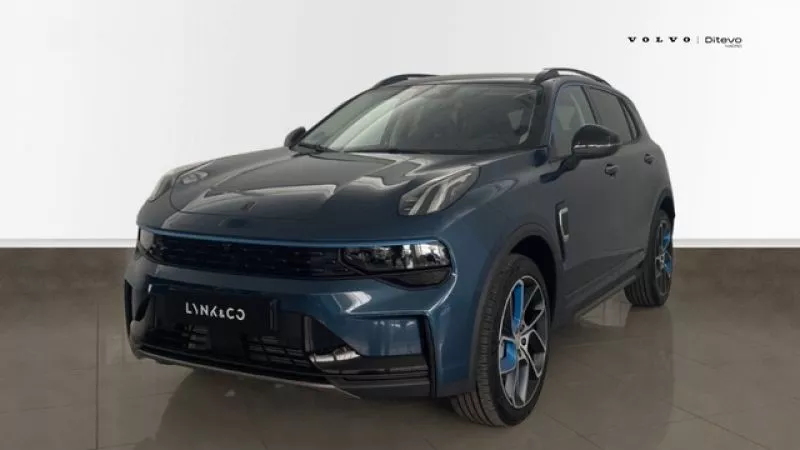 Lynk & Co 01 1.5 PHEV 6.6kW 192 kW (261 CV) Lynk & Co 01 1.5 PHEV 6.6kW 192 kW (261 CV)