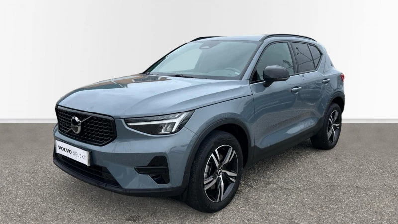 Volvo XC40 2.0 B3 G Plus Dark Auto