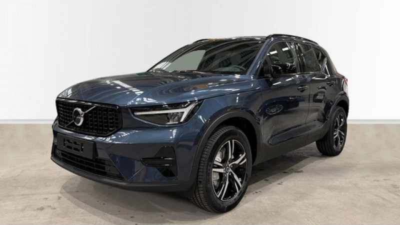 Volvo XC40 B3 G Plus Dark Auto 120 kW (163 CV)