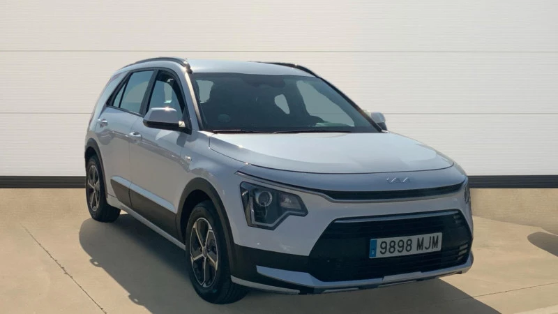 Kia Niro 1.6 GDi HEV 104kW (141CV) Concept Kia Niro 1.6 GDi HEV 104kW (141CV) Concept