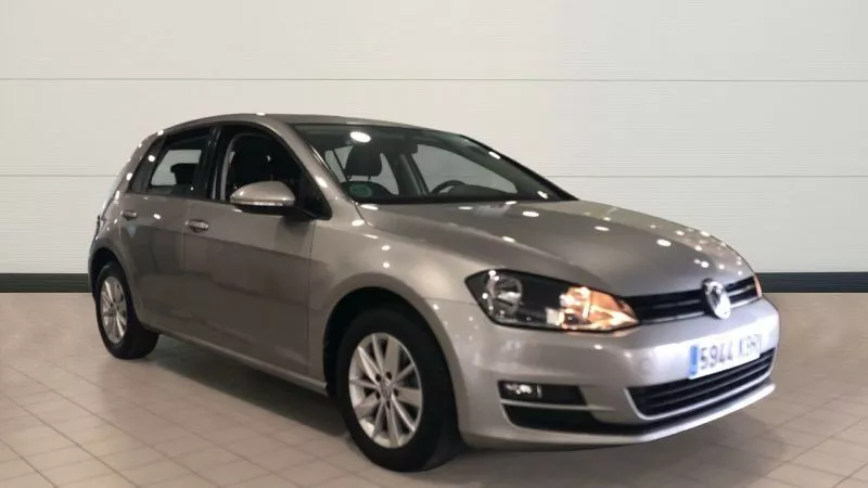 Volkswagen Golf (+) 1.6 TDI EDITION BLUEMOTION TECH 110 5P Volkswagen Golf (+) 1.6 TDI EDITION BLUEMOTION TECH 110 5P