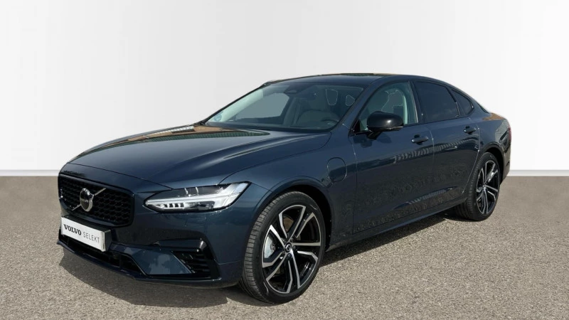 Volvo S90 2.0 T8 Twin AWD Recharg Ultimate Dark AT Volvo S90 2.0 T8 Twin AWD Recharg Ultimate Dark AT