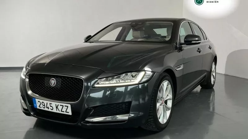 Jaguar XF 2.0D 132kW Portfolio Auto Sportbrake Jaguar XF 2.0D 132kW Portfolio Auto Sportbrake