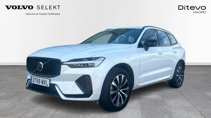 Volvo XC60 B5 G Plus Dark AWD Auto 184 kW (250 CV) Volvo XC60 B5 G Plus Dark AWD Auto 184 kW (250 CV)