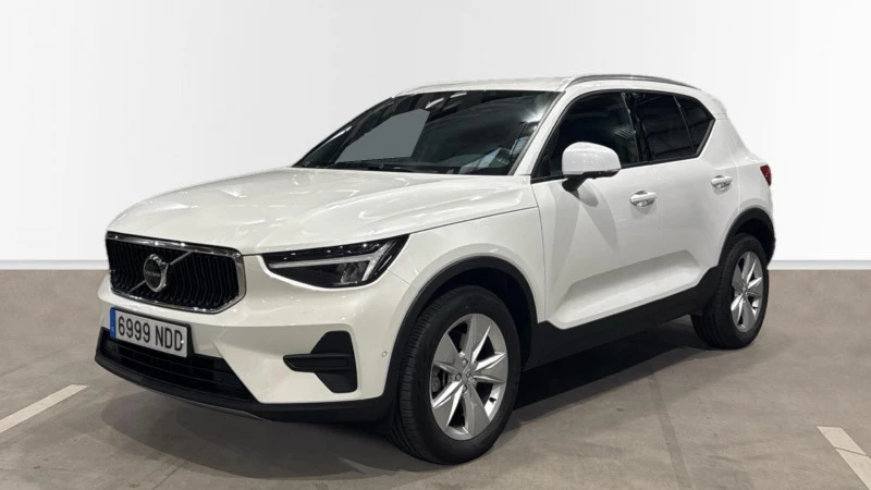 Volvo XC40 B4 G Core Auto 145 kW (197 CV) Volvo XC40 B4 G Core Auto 145 kW (197 CV)