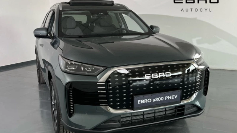 EBRO S800 1.5 TGDI PHEV Premium E-CVT EBRO S800 1.5 TGDI PHEV Premium E-CVT