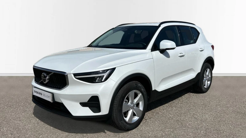 Volvo XC40 2.0 B3 G Essential Auto Volvo XC40 2.0 B3 G Essential Auto