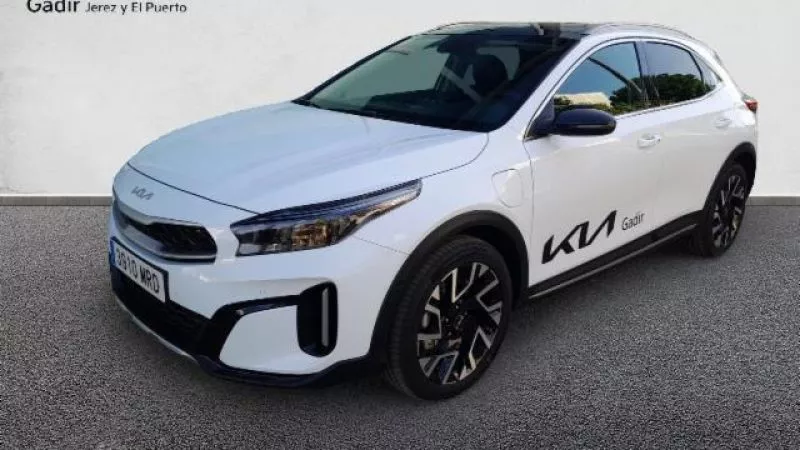Kia XCeed 1.6 GDi PHEV 104kW (141CV) eMotion Kia XCeed 1.6 GDi PHEV 104kW (141CV) eMotion