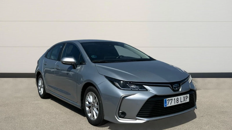 Toyota Corolla 1.8 125H ACTIVE TECH E-CVT SEDAN