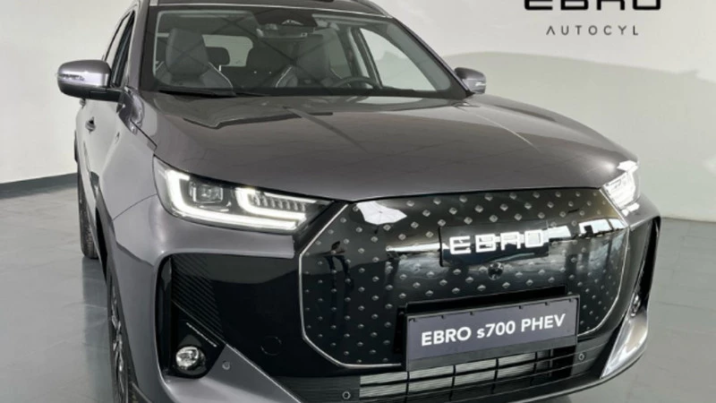 EBRO S700 1.5 TGDI PHEV Luxury E-CVT EBRO S700 1.5 TGDI PHEV Luxury E-CVT