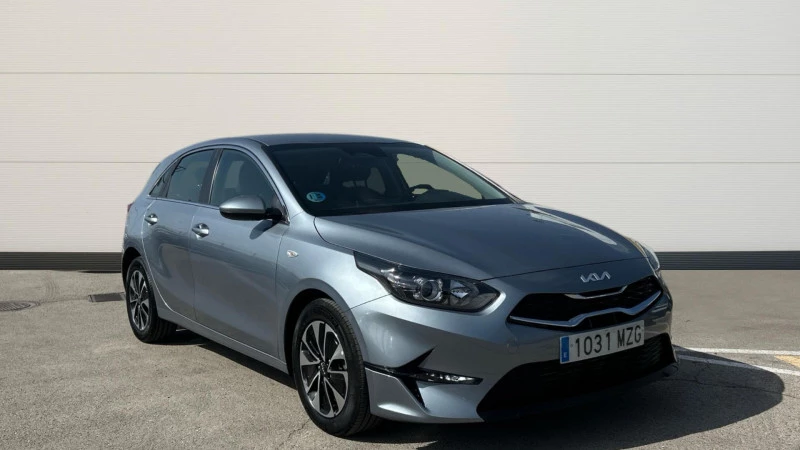 Kia Ceed 1.0 MHEV 74kW (100CV) Drive DCT Kia Ceed 1.0 MHEV 74kW (100CV) Drive DCT