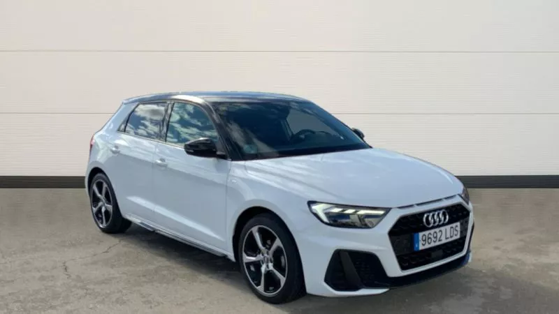 Audi A1 Sportback S line 25 TFSI 70kW (95CV) Audi A1 Sportback S line 25 TFSI 70kW (95CV)