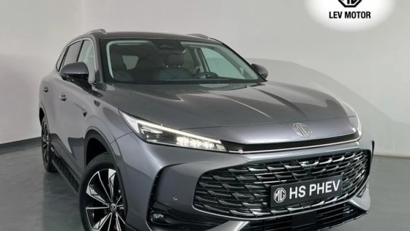 MG HS 1.5T PLUG IN HYBRID LUXURY MG HS 1.5T PLUG IN HYBRID LUXURY
