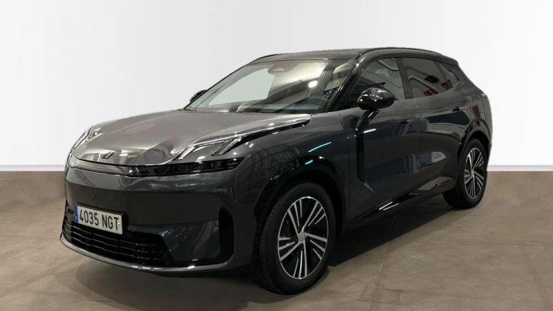 Lynk & Co 08 1.5 PHEV Core 257 kW (350 CV) Lynk & Co 08 1.5 PHEV Core 257 kW (350 CV)
