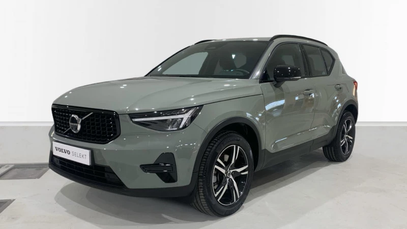 Volvo XC40 2.0 B3 G Plus Dark Auto