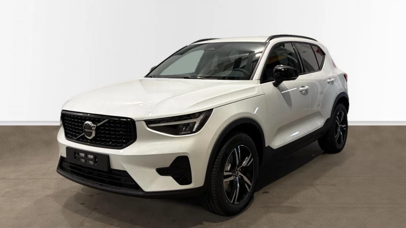 Volvo XC40 B3 G Plus Dark Auto 120 kW (163 CV)