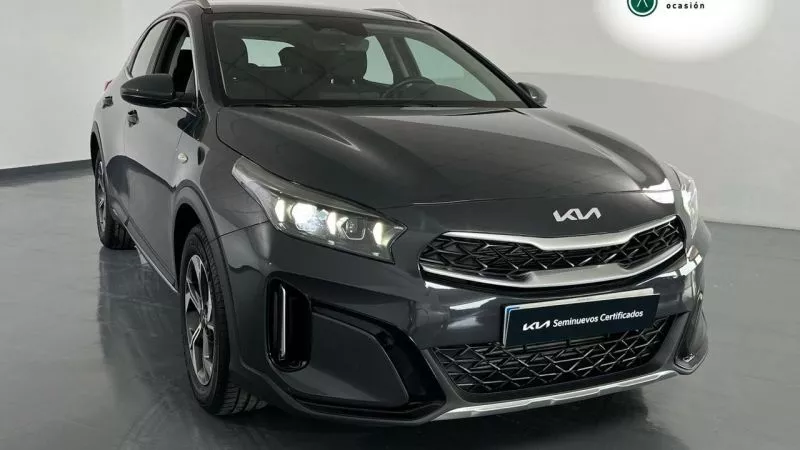 Kia XCeed 1.0 T-GDi Drive 74kW (100CV) Kia XCeed 1.0 T-GDi Drive 74kW (100CV)