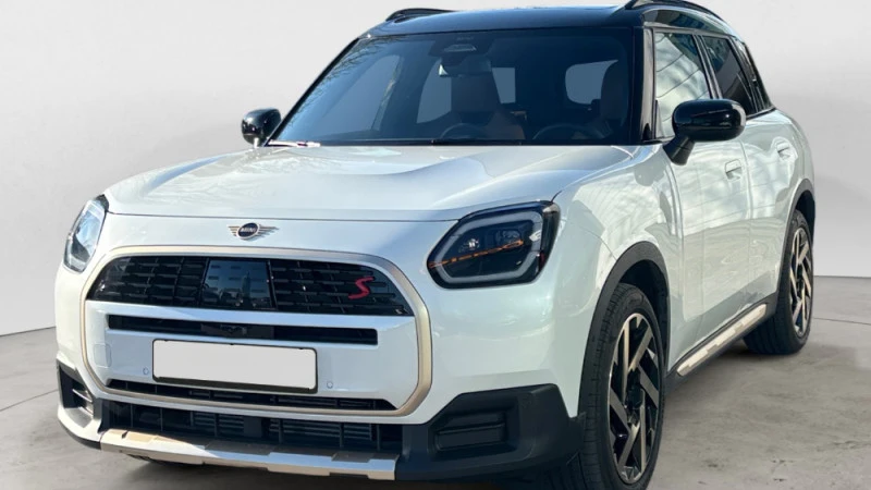 MINI Countryman S ALL4 Favoured Trim MINI Countryman S ALL4 Favoured Trim