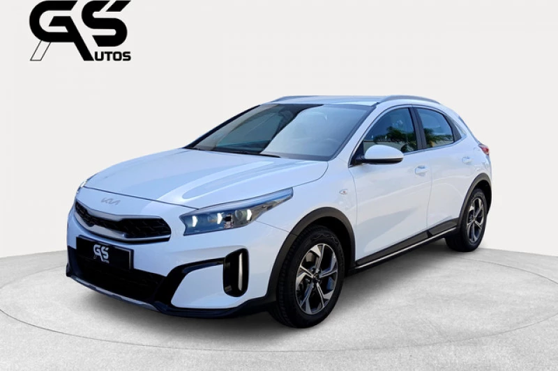 Kia XCeed 1.0 T-GDi Drive 74 kW (100 CV) Kia XCeed 1.0 T-GDi Drive 74 kW (100 CV)