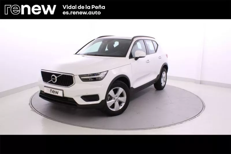 Volvo XC40   T3 Momentum Core