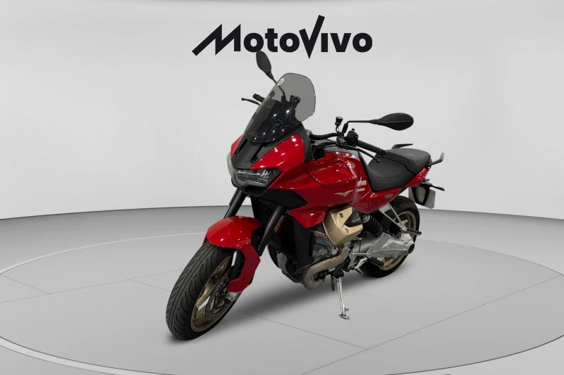 Moto Guzzi V100 Mandello 