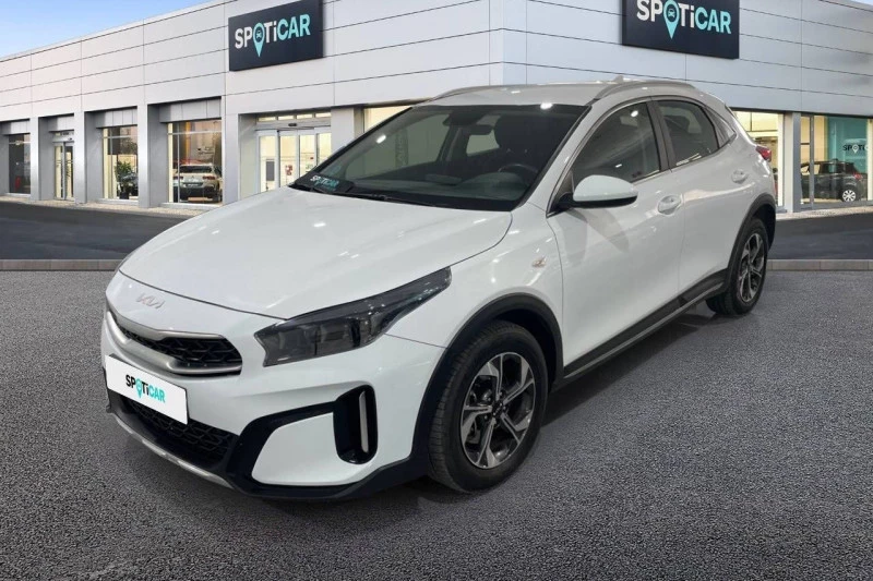 Kia XCeed 1.0 T-GDi Drive 74kW (100CV) Kia XCeed 1.0 T-GDi Drive 74kW (100CV)