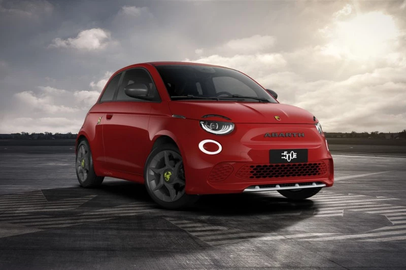 Abarth 500 500e 42kwh 113kw (154cv) Abarth 500 500e 42kwh 113kw (154cv)