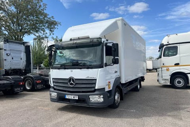 Mercedes-Benz Atego 818 L