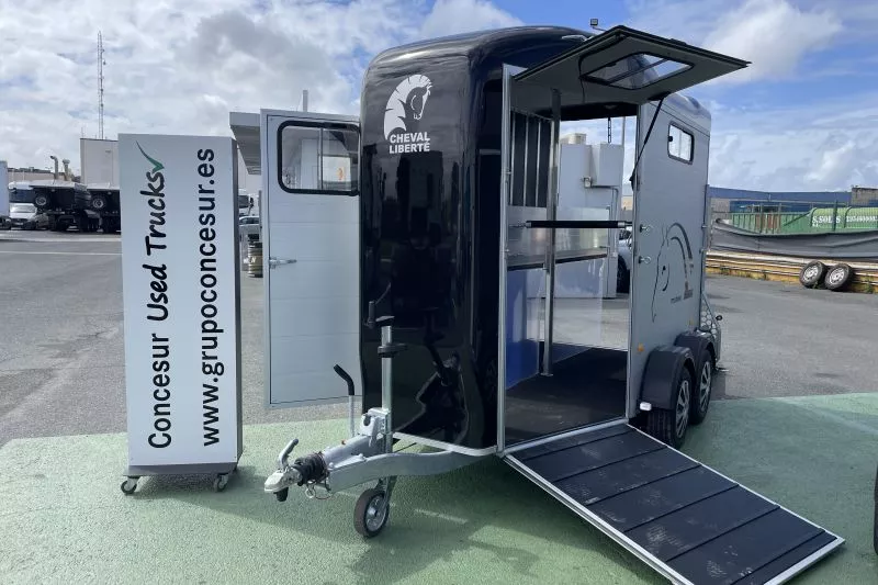 Cheval Liberté Touring Country