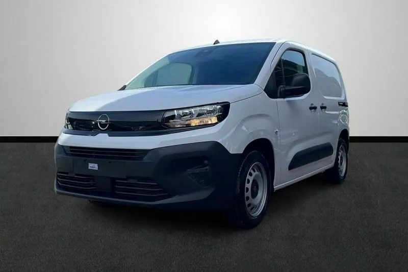 Opel Combo Cargo 1.5TD 100 CV MT6 Opel Combo Cargo 1.5TD 100 CV MT6