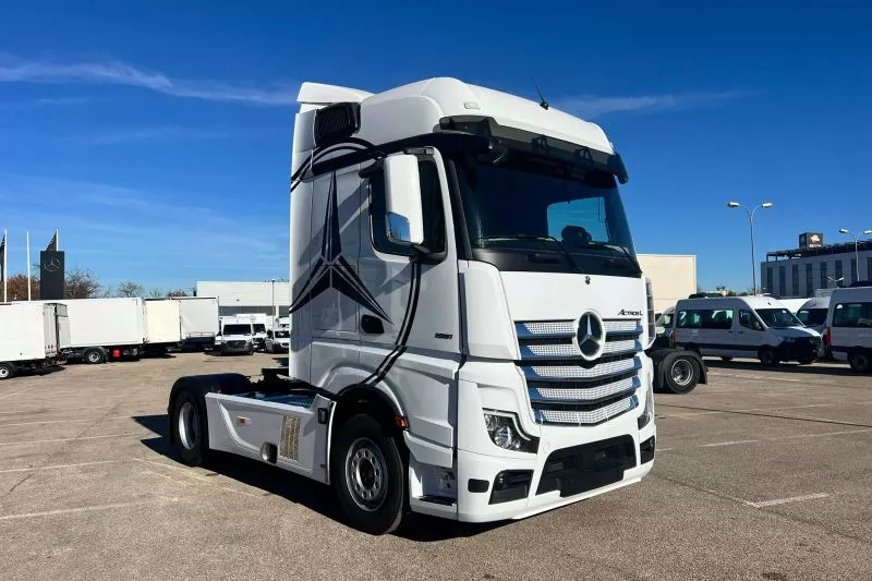 Mercedes-Benz Actros 1951 LS Mercedes-Benz Actros 1951 LS